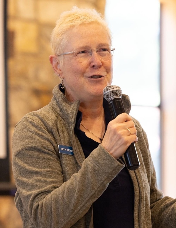 Grounded in God’s Presence with Beth Richardson